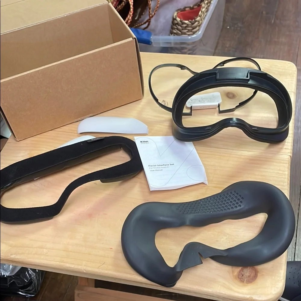 VR Headset Face Cushion Set - Black. Oculus quest 2